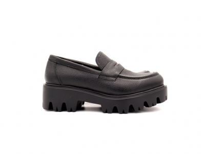 Pantofi femei Lui Shoes, cod 2P429, seria LORI, negru, piele naturala