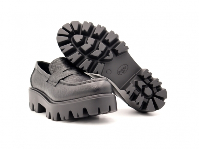 Pantofi femei Lui Shoes, cod 2P429, seria LORI, negru, piele naturala