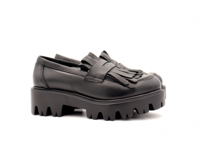 Pantofi femei Lui Shoes, cod 2P435, seria LORI, negru, piele naturala