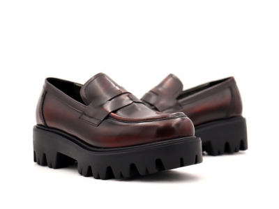 Pantofi femei Lui Shoes, cod 2P451, seria LORI, bordo, piele naturala