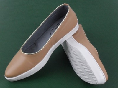 Pantofi femei LM, cod 2P292, seria PRINCESS, bej, piele naturala