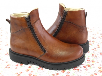 Ghete femei LM, cod 2G627, seria SMILE, maro, piele naturala