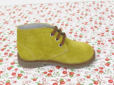 Ghete copii LM, cod 3G854, seria CREP, galben, piele naturala