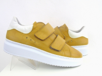 Pantofi sport femei Lui.Gi, cod 2A332, seria CITY, galben mustar, piele naturala